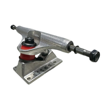 Cargar imagen en el visor de la galería, Trucks Titan