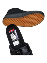 Cargar imagen en el visor de la galería, Skate Sk8-Hi Black/Black
