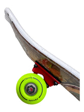 Cargar imagen en el visor de la galería, Patineta Psycho Zombie Rasta