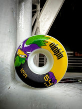 Cargar imagen en el visor de la galería, LLANTAS ALAKIN GALLO ENOJADO MOLDE CÓNICO