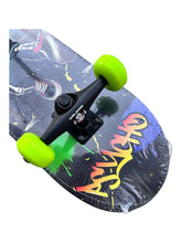 Cargar imagen en el visor de la galería, Patineta Psycho Calaverita