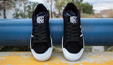 Cargar imagen en el visor de la galería, BRAVO ROBERTO HOYOS