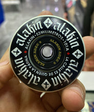 Cargar imagen en el visor de la galería, LLANTAS ALAKIN PUNTO ROJO MOLDE CLÁSICO