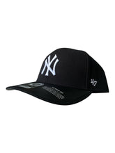 Cargar imagen en el visor de la galería, Gorra 47
