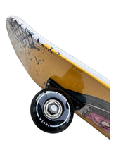 Cargar imagen en el visor de la galería, Patineta Psycho Zombie Chofer
