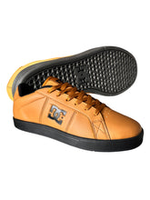 Cargar imagen en el visor de la galería, Striker SN MX Black/Wheat
