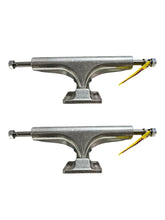 Cargar imagen en el visor de la galería, Trucks thunder
