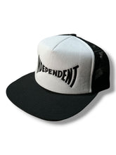 Cargar imagen en el visor de la galería, Gorra Independent
