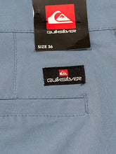 Cargar imagen en el visor de la galería, Short Para Playa Quiksilver

