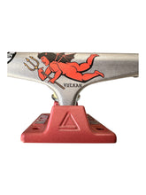 Cargar imagen en el visor de la galería, Trucks Vulkan Diablito
