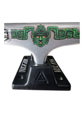 Cargar imagen en el visor de la galería, Trucks Vulkan Punk
