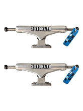 Cargar imagen en el visor de la galería, Trucks Independent Pro Model Reynolds
