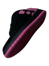 Cargar imagen en el visor de la galería, Court Graffik Black/Pink
